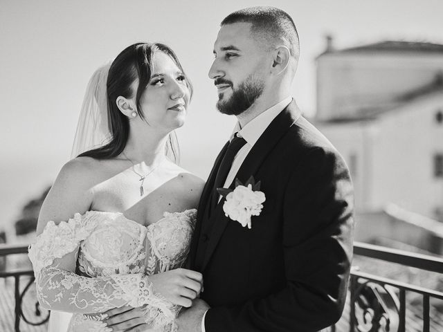 Il matrimonio di Petru e Daniela a Porto Recanati, Macerata 34