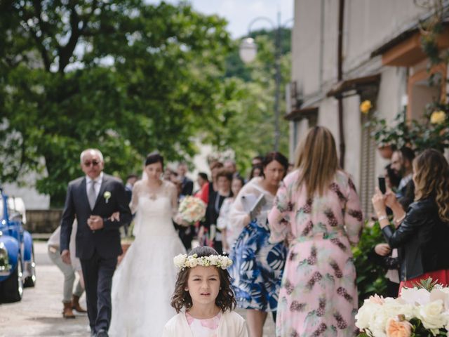 Il matrimonio di Domenico e Antonella a Moiano, Benevento 25