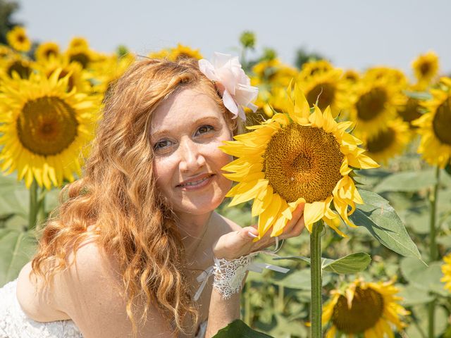 Il matrimonio di Simone e Brenda a Sant&apos;Agostino, Ferrara 18