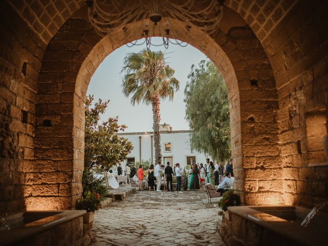 Il matrimonio di Louise e Thomas a Lecce, Lecce 31