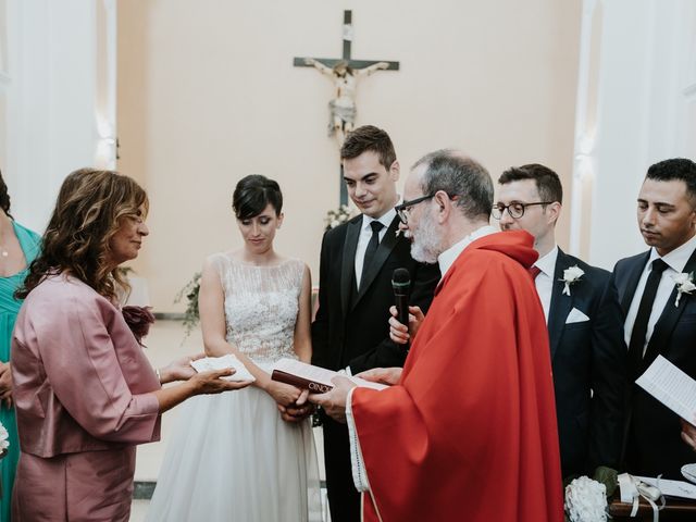 Il matrimonio di Luigi e Denise a Santa Croce di Magliano, Campobasso 8