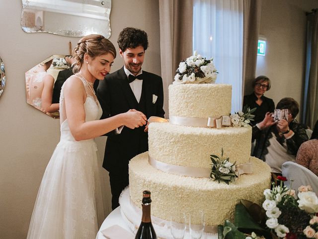 Il matrimonio di Mattia e Veronica a Santarcangelo di Romagna, Rimini 39