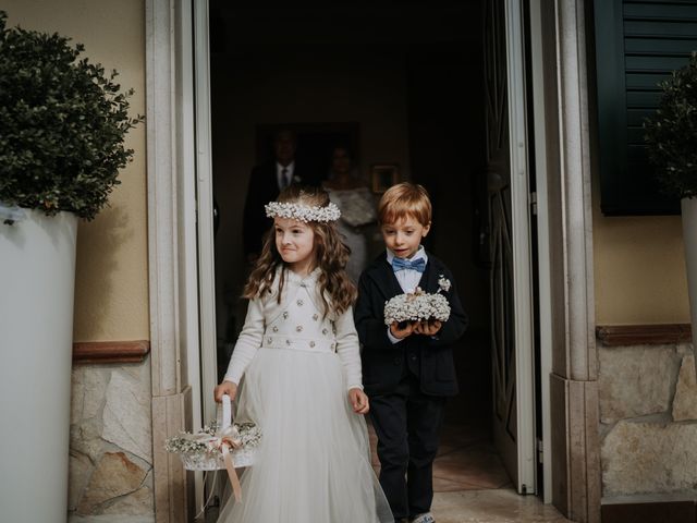 Il matrimonio di Emilia e Mauro a Avellino, Avellino 38