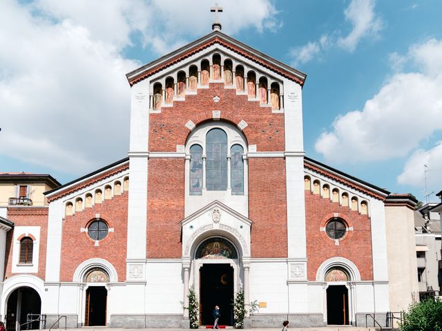 Il matrimonio di Guido e Francesca a Santa Maria Hoè, Lecco 23