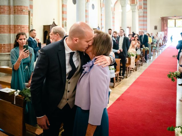 Il matrimonio di Guido e Francesca a Santa Maria Hoè, Lecco 24