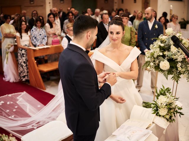 Il matrimonio di Gloria e Alessandro a Fano, Pesaro - Urbino 30