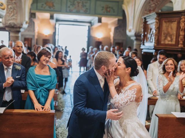 Il matrimonio di Davide e Michela a Oleggio Castello, Novara 31