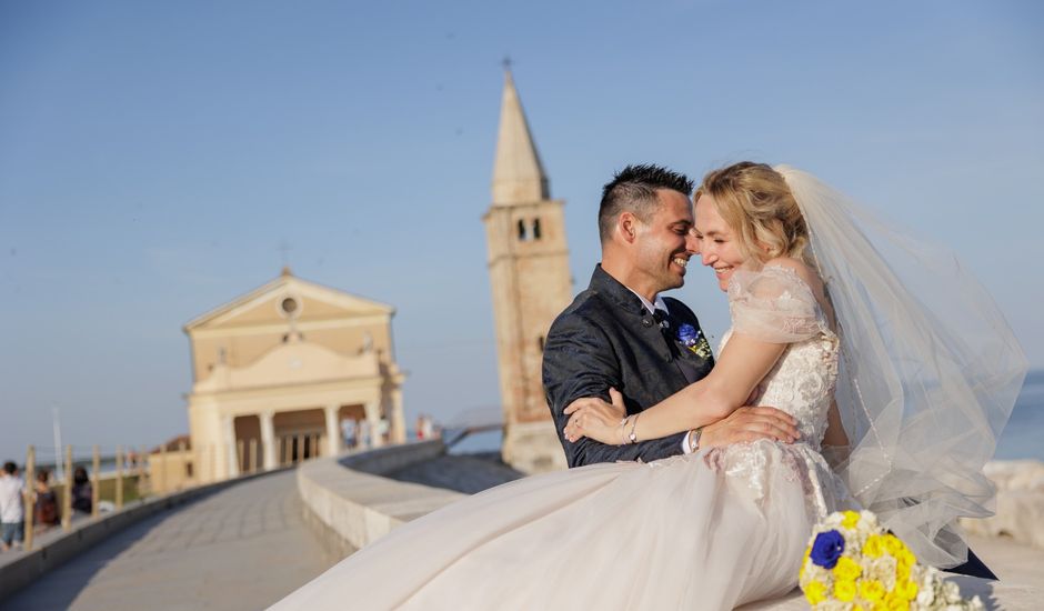 Il matrimonio di Stiven e Carmen  a Caorle, Venezia