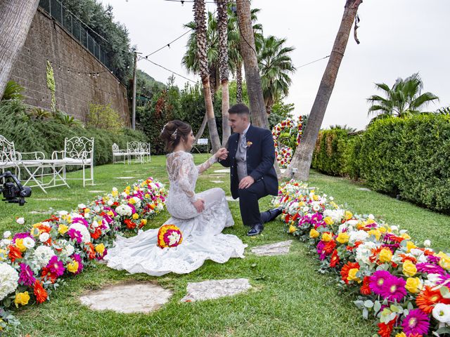 Il matrimonio di Lorenza e Gennaro a Castellammare di Stabia, Napoli 2