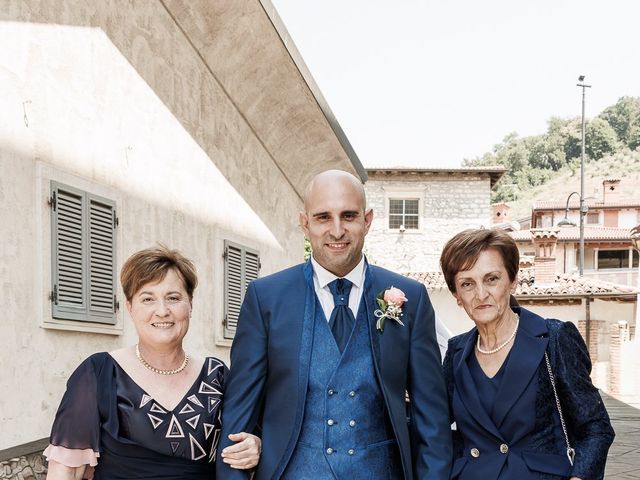 Il matrimonio di Luca e Elisa a Villongo, Bergamo 103