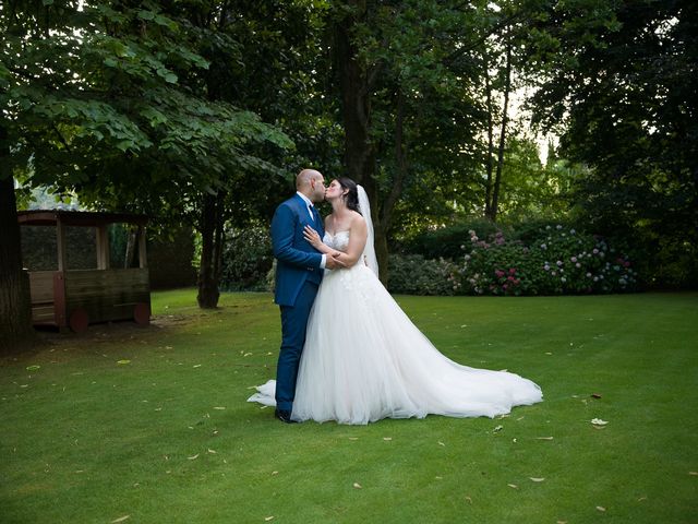 Il matrimonio di Luca e Elisa a Villongo, Bergamo 380
