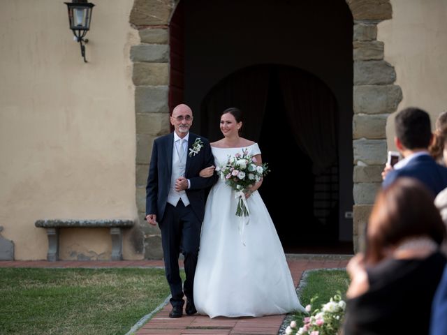 Il matrimonio di Tommaso e Giulia a Prato, Prato 20