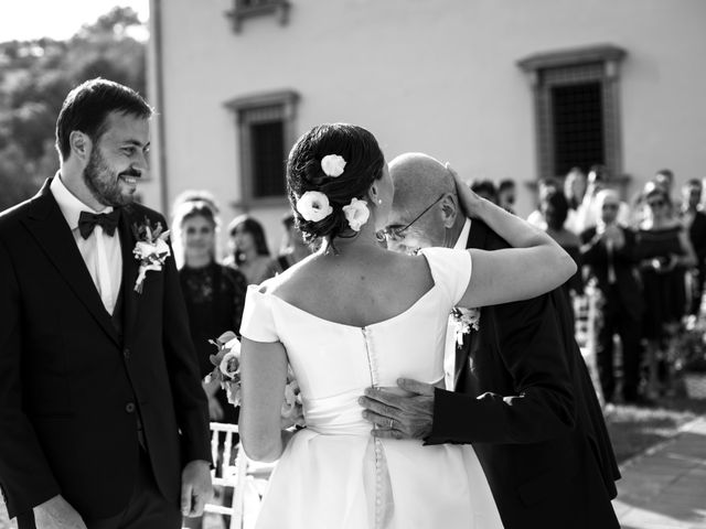 Il matrimonio di Tommaso e Giulia a Prato, Prato 23