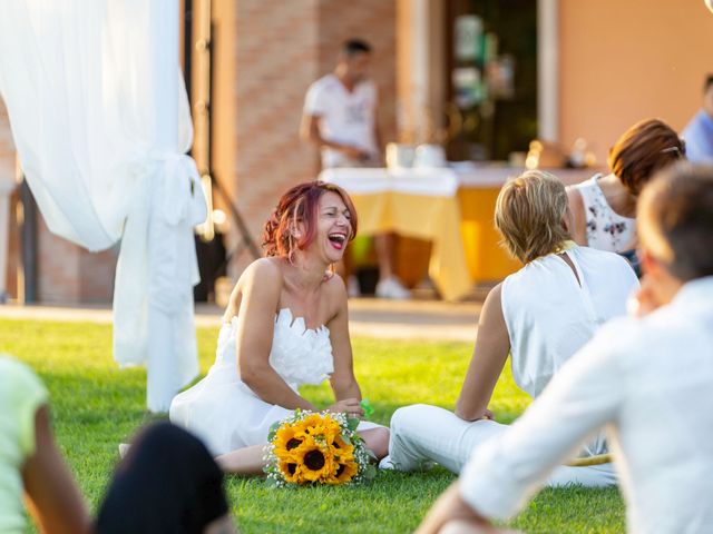 Il matrimonio di Denise e Lisa a Castel d&apos;Azzano, Verona 29