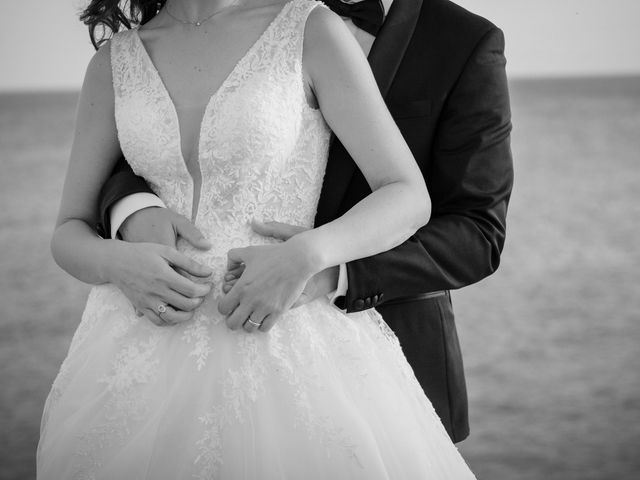 Il matrimonio di Luca e Vanessa a Crotone, Crotone 28