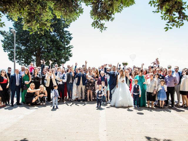 Il matrimonio di Mirco e Emanuela a Camerano, Ancona 32