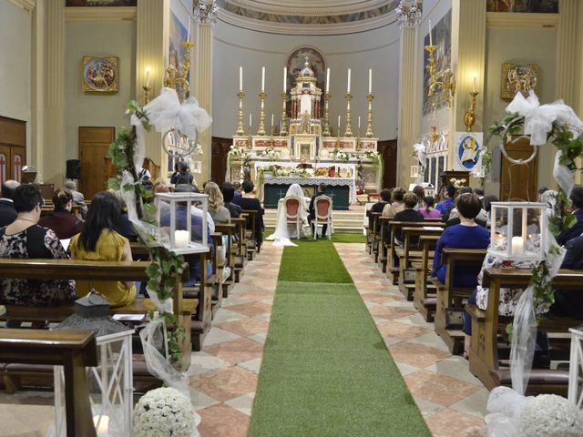 Il matrimonio di carlo e irene a Sanguinetto, Verona 19