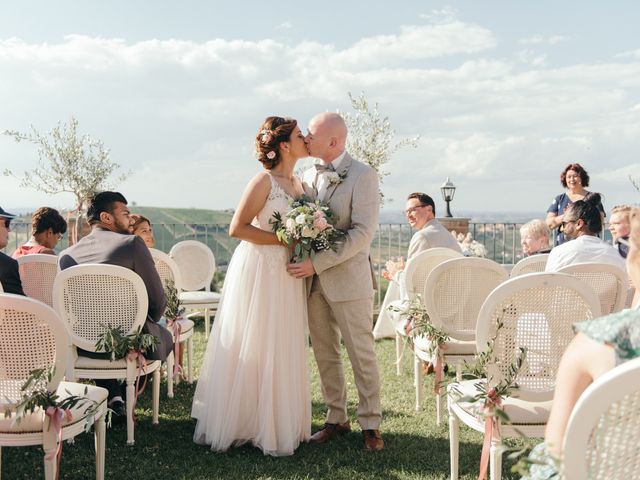 Il matrimonio di Florian e Jennifer a Alba, Cuneo 48