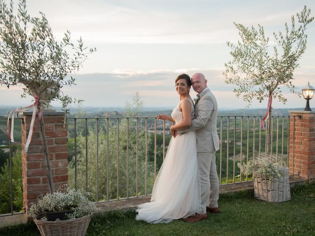 Il matrimonio di Florian e Jennifer a Alba, Cuneo 96