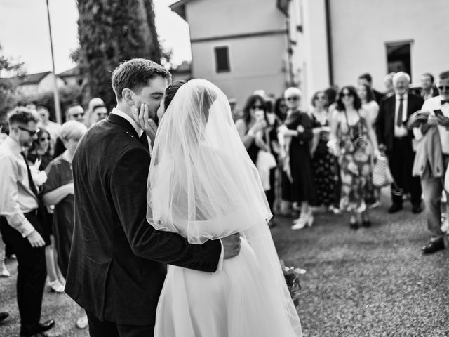 Il matrimonio di Matthew e Margherita a Casalmaiocco, Lodi 26