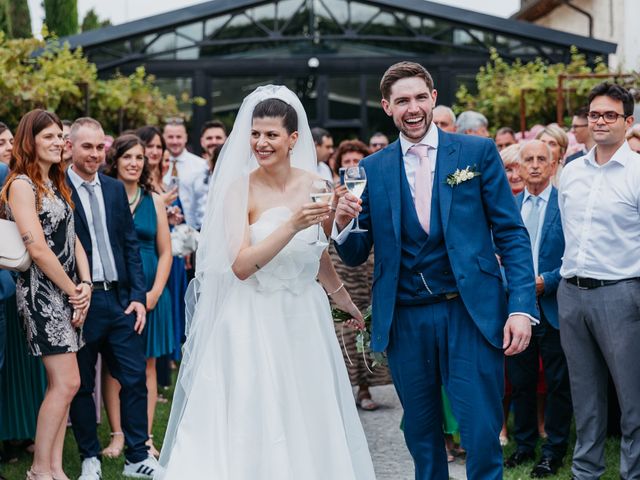 Il matrimonio di Matthew e Margherita a Casalmaiocco, Lodi 32