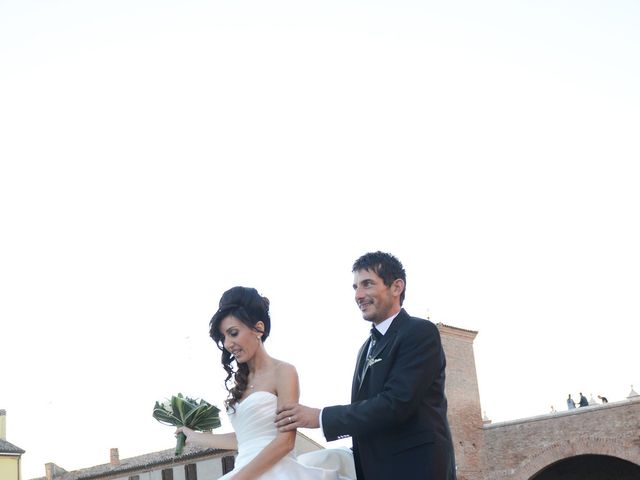 Il matrimonio di Dario e Lizzie a Comacchio, Ferrara 41