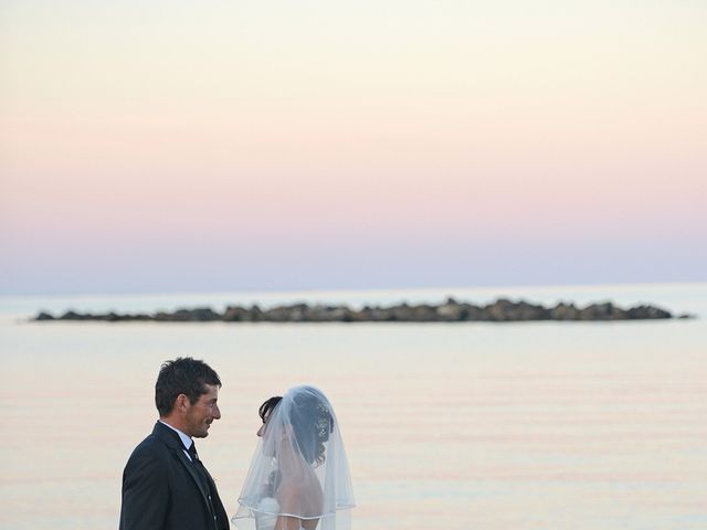 Il matrimonio di Dario e Lizzie a Comacchio, Ferrara 45