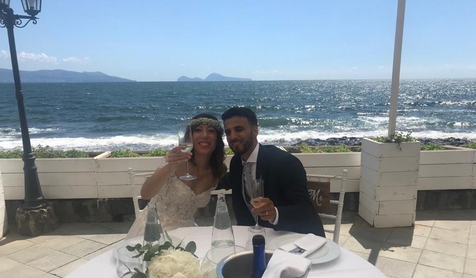 Il matrimonio di Samuele e Stefania a Torre del Greco, Napoli