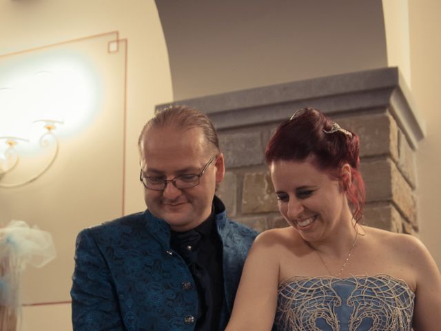 Il matrimonio di Costanza e Gianni a Poppi, Arezzo 30