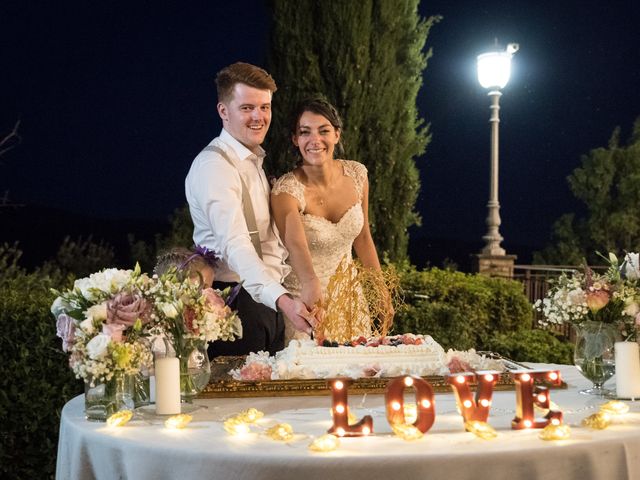 Il matrimonio di Ryan e Bethan a Passignano sul Trasimeno, Perugia 32