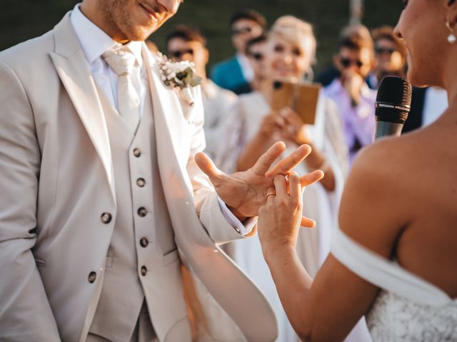 Il matrimonio di Nicolas e Serena a Fano, Pesaro - Urbino 19