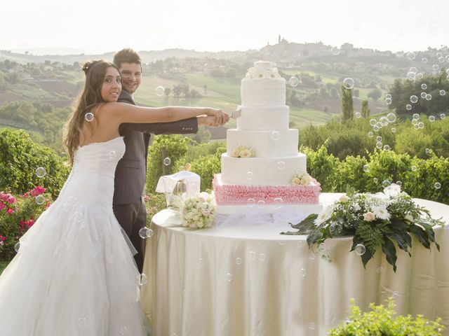 Il matrimonio di Nunzio e Tamara a Frontone, Pesaro - Urbino 33