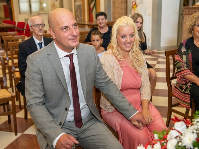 Il matrimonio di Ivan e Stella a Adro, Brescia 17