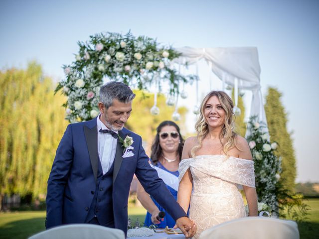 Il matrimonio di Savino e Daniela a Castel San Pietro Terme, Bologna 122