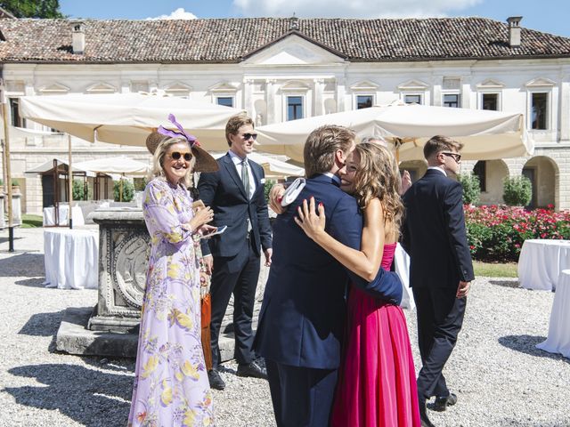Il matrimonio di Neri e Alessandra a Belluno, Belluno 26