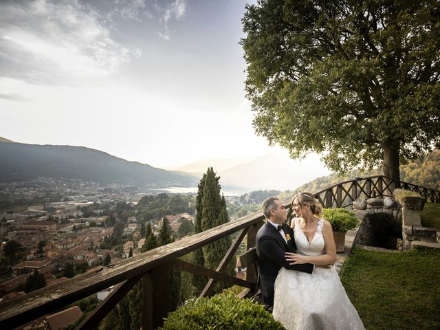 Il matrimonio di Massimiliano e Sarah a Calolziocorte, Lecco 45