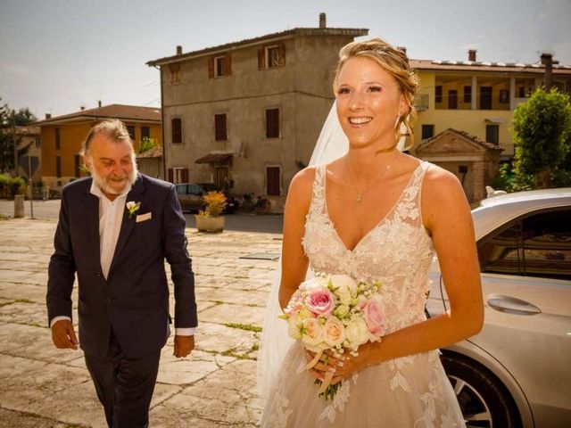 Il matrimonio di Antonio e Eileen a Nibbiano, Piacenza 24