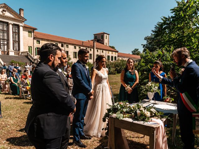 Il matrimonio di Marco e Elisa a Granze, Padova 28