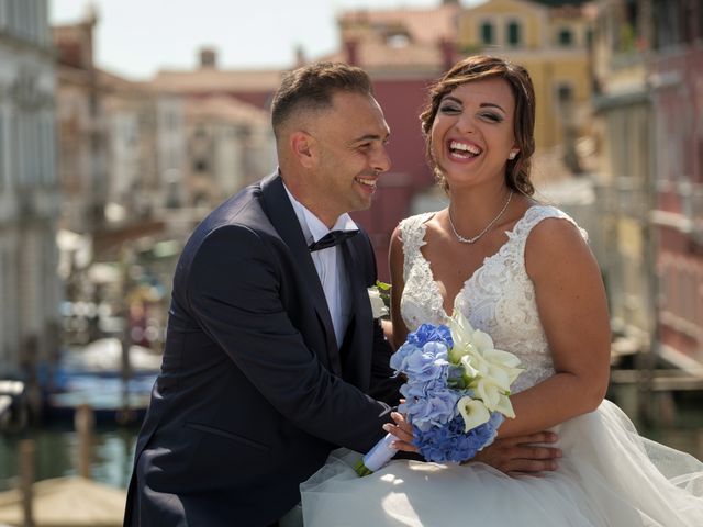 Il matrimonio di Devis e Sara a Chioggia, Venezia 15