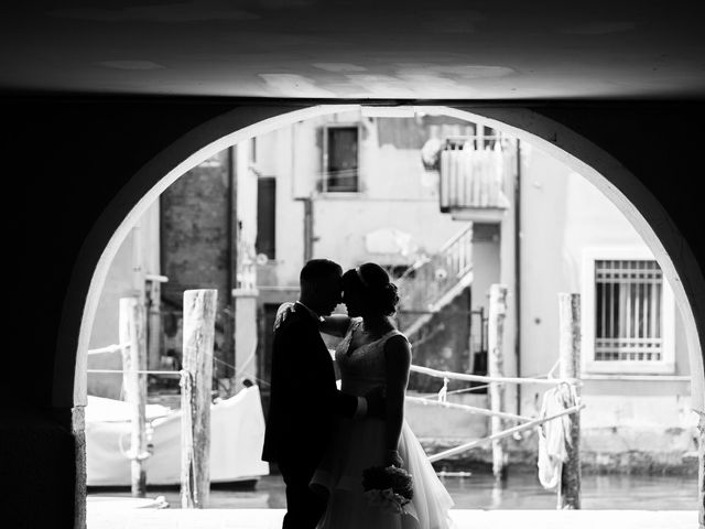 Il matrimonio di Devis e Sara a Chioggia, Venezia 17