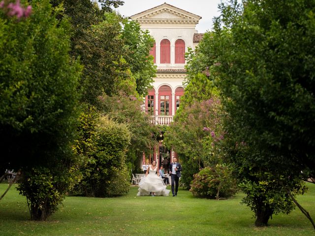 Il matrimonio di Devis e Sara a Chioggia, Venezia 20