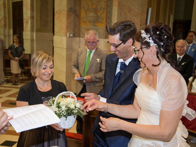 Il matrimonio di Davide e Antonella a Gerenzano, Varese 11