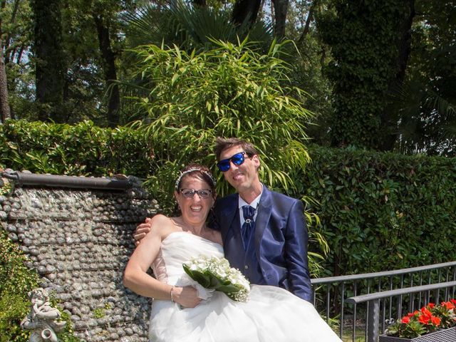Il matrimonio di Davide e Antonella a Gerenzano, Varese 27