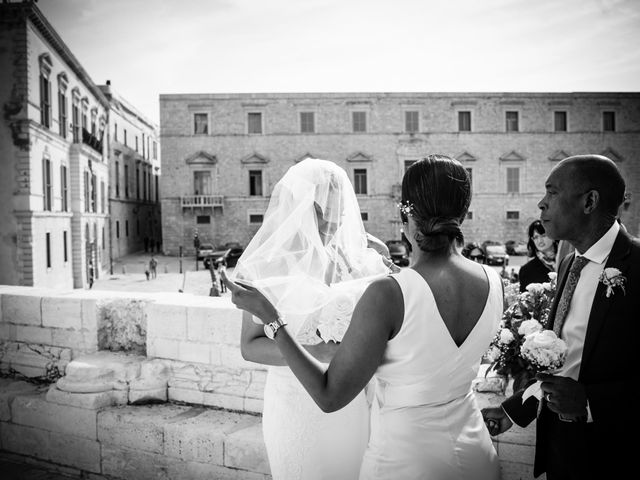 Il matrimonio di Luigi e Tulani a Trani, Bari 25