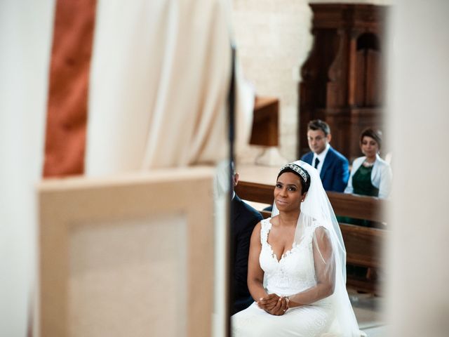 Il matrimonio di Luigi e Tulani a Trani, Bari 37