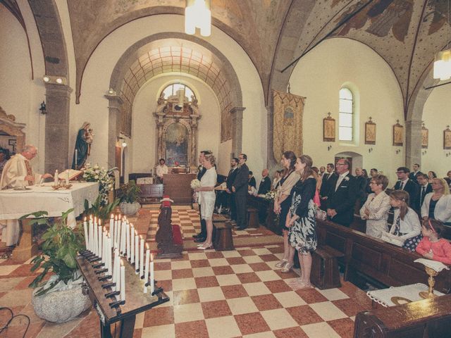 Il matrimonio di Simone e Delphine a Bleggio Superiore, Trento 18