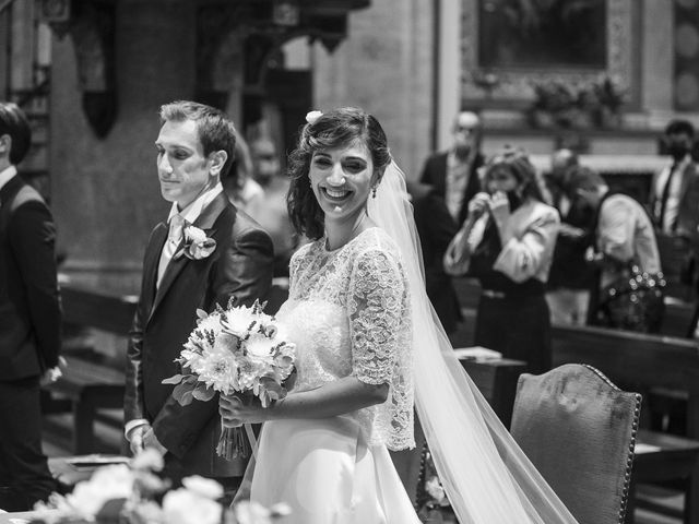 Il matrimonio di Simone e Francesca a Oliveto Lario, Lecco 17