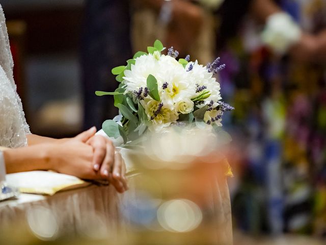 Il matrimonio di Simone e Francesca a Oliveto Lario, Lecco 28