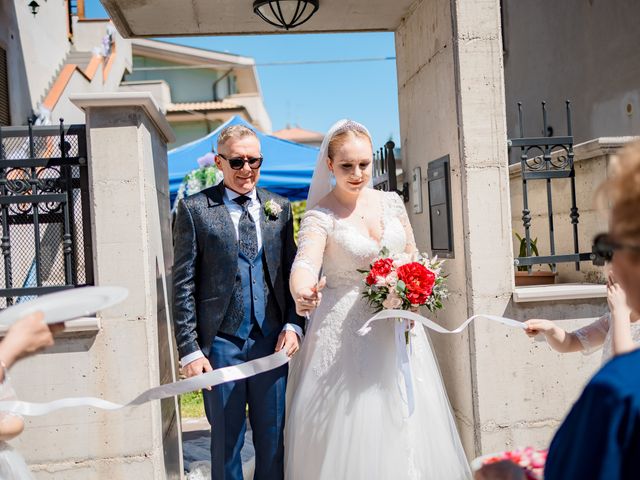 Il matrimonio di Daniele e Deborah a Montesilvano, Pescara 25