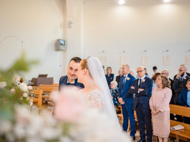 Il matrimonio di Daniele e Deborah a Montesilvano, Pescara 27